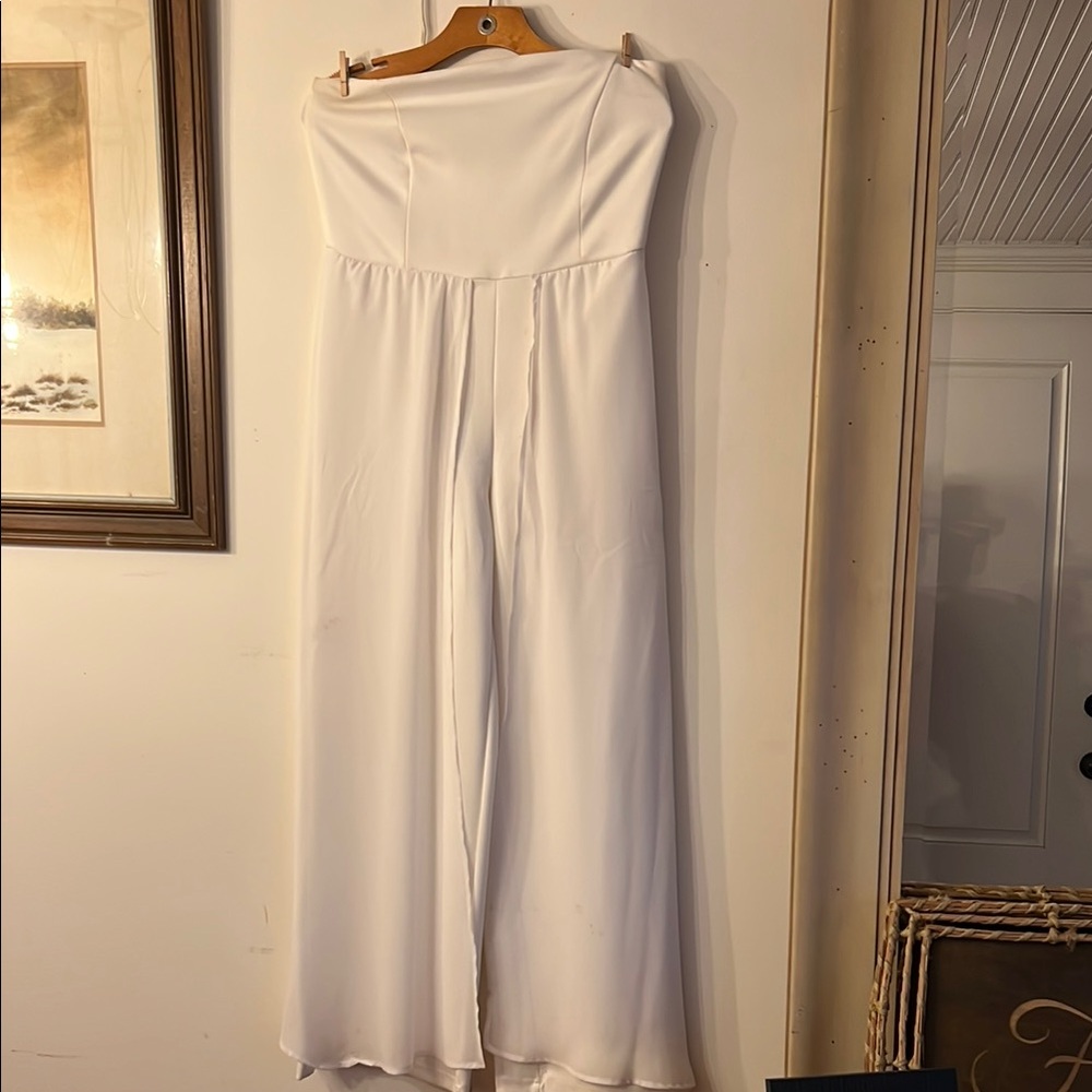 Elegant White Strapless Jumpsuit